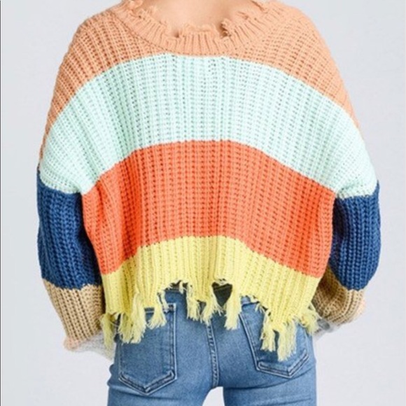 Distressed color block sweater - Picture 5 of 6